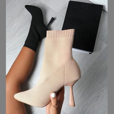 China Smell Headed Toe Knit Mid-Tube Boots Thick Cross Heel Flight Women Knit Elastic Short Boots Socks Boots for sale