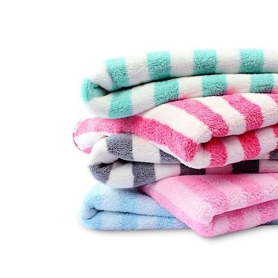 China Luxury QUICK DRY Loose Coral Microfiber Fleece Large Black Bathroom Bath Sheets Scrub Towel Set for sale