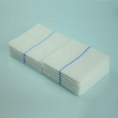 China Non Sterile 100% Plain Cotton Gauze Swab 10*10 19x15 Mesh zu verkaufen