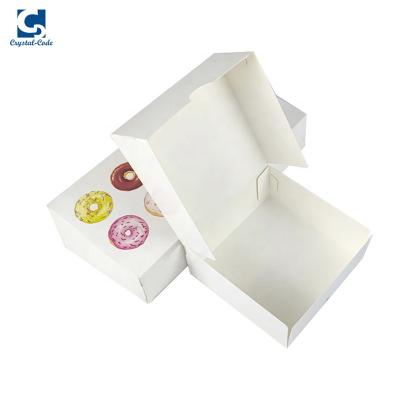 China Recycled Materials Packaging Boxes Cake Gift Valentine Bakery Mix Treat Luxury Custom Pastries Packaging Pastry Box for sale