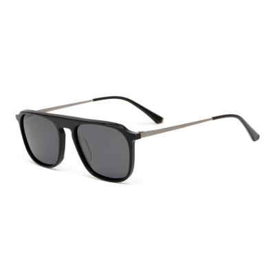 China New Fashion Designs Comfortable Titanium Sunglasses for sale