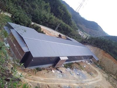 China Estructura de acero personalizada Casa de aves pintada Certificado ISO9001 en venta