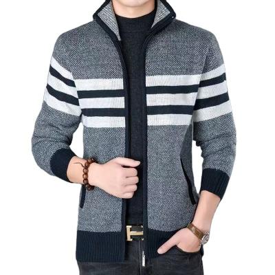 China Anti-wrinkle autumn winter hot sale to arrive long sleeves stripe zipper cardigan keep warm man sweater for sale