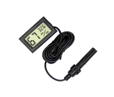 China Mini Size Indoor Outdoor Animal Reptile Thermometer and Hygrometer with XY-52 Probe for sale