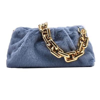 China ENGLAND STYLE 2020 soft fur handbag cloud bag dumpling thick chain handbags for chain large size luxury armpits for sale