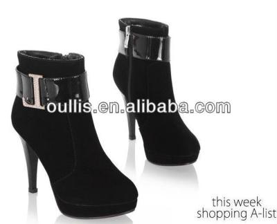 China Model CP6243 Winter High Heels Ladies Boots Tassel Boot Beautiful Boots for sale