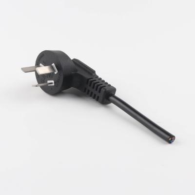 China Withstand Voltage 2021 Hot-selling 3 Pin PVC Power Cable Plug Is Suitable For Multiple Scenarios for sale