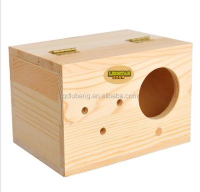 China Viable Exquisite Wooden Bird House Bird Cage Parrot Breeding Box Bird Nest for sale