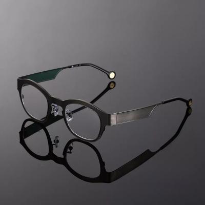 China For reading glasses 2023 men and women wholesale titanium eyewear glasses frame the latest fashionable eyeglass frame for sale