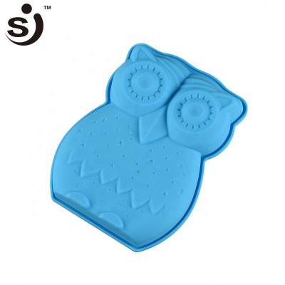 China Novelty Owl Design Microwave Safe Silicone Flexible Non-Stick Flexible Cake Baking Molds Cake Mold for sale