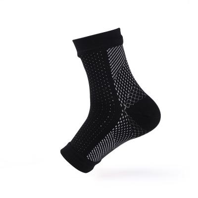 China Athletic Open Socks Sports Toe Pressure Running Socks Sweat Absorbing Breathable Elastic Heel Socks for sale