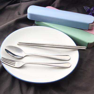 China Stocked high quality luxury stainless steel silver cutlery set for wedding with spoon fork chopsticks for sale