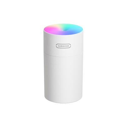 China Cheap Diffuser 270ml Ultrasonic Small Mini Personal Car Price Household Air Mist USB Humidifier With Colorful Atmosphere Lamp Light for sale