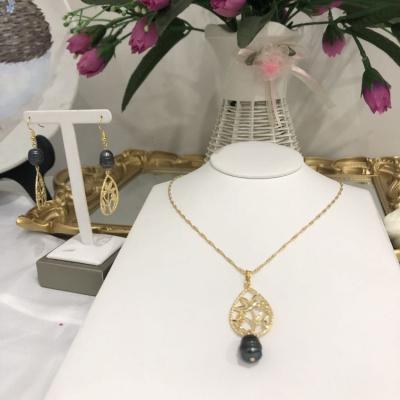 China New Tassel Design Gold Plated Women Hawaiian Jewelry Wholesale Pearl Charm Necklace Earrings Jewelry Set Female for sale