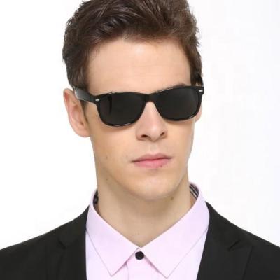 China Fashion Sunglasses Fashion New 2018 Eyewear UV Glass Mirror Quality Retro Fashion Sunglasses 400 Sun Men for sale