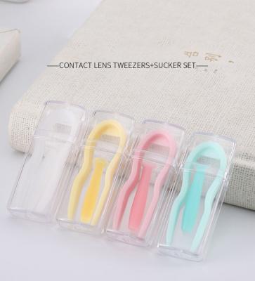 China Eco-friendly Wholesale Fashion Color Contact Lenses Accessories Custom Made Tweezers Sucker Set Eco-friendly for sale