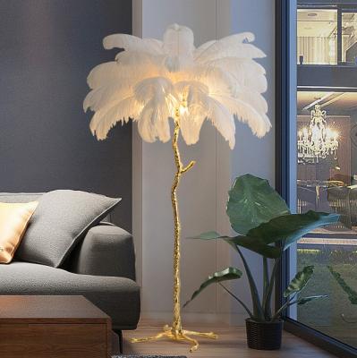 China Cheap Modern Luxury Hotel Ostrich Copper Feather Lights Nordic Decoration Bedroom Standing LED Floor Lamp for sale