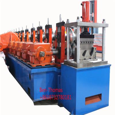 China Building Material Shops 2021 Latest Highway Guardrail High Speed ​​Warning Guardrail Forming Machine for sale