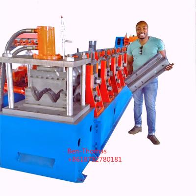 China Construction worksÂ   Full Automatic Highway Guardrail Machinery Anti-collision Highway Guardrail Forming Equipment for sale