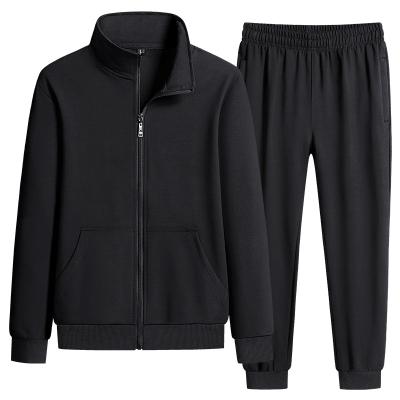 China Custom Mens Breathable Training Wears Mens Tracksuits Gym Clothing Sports Two Piece Tracksuit for sale