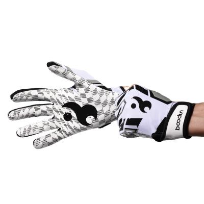 China Comfortable special gloves for comfortable baseball sports and breathable silicone non-slip baseball gloves for sale