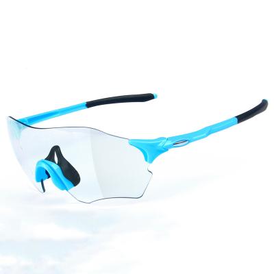 China Outdoor Sport Glass Sunglasses Road Bike Uv400 Photochromic Cycling Bicycle for sale