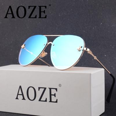 China Brand Designer Female Rimless Sunglasses Rimless Luxury Aviation Women Sun Glass Gradient Shades Small Bee Glass Ladies UV400 for sale