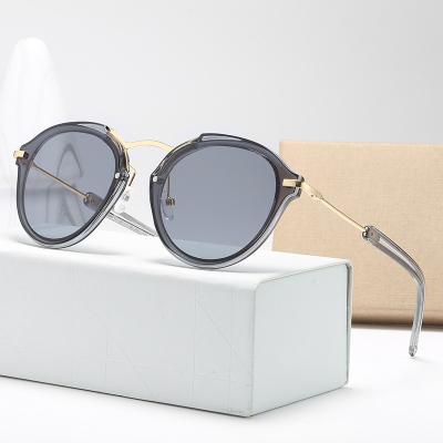 China Vintage Square Brand Sunglasses Women Oval Classic Oversized Men Woman Retro Black Shades UV400 Sun Glass Shades for sale