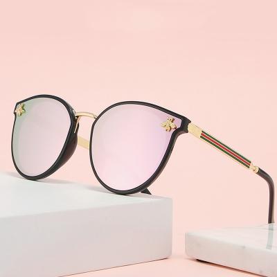 China Around The Bee 2022 Luxury Fashion For Women Sunglasses Men Square Brand Design Sun Glass Oculos Male Female Iron Retro for sale