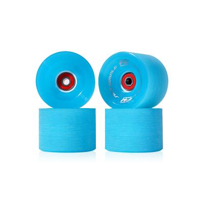 China Flashing PU Longboard 78A 4 Wheels Active Rubber Sports Patina for sale