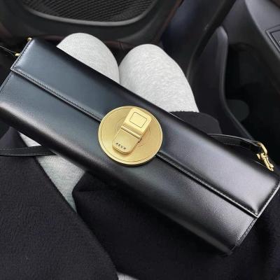 China Other CEE's independently designed boxes with the same original retro niche leather high-end lightweight luxury single-shoulder bag for sale