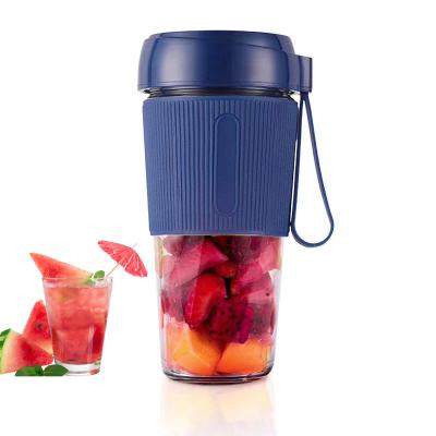 China 300cc USB Travel Outdoor Portable Electric Juicer Juicer Hot Juice Orange Blender 7.4v 4 Blades Blender 4 Blades Water Bottle for sale