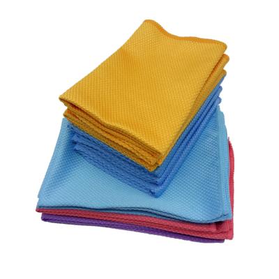 China Sustainable 260gsm Colored Glass Towels Cleaning Cloth Fish Scale Microfiber Towels for sale