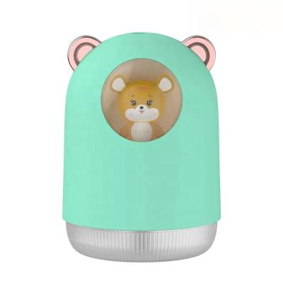 China Household Mini Humidifier Home Office Bedroom Adorable Mute USB Moisturizing Spray for sale