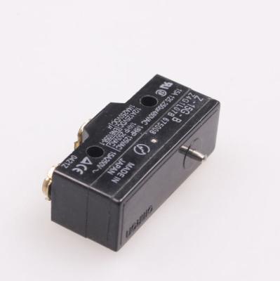 China Plastic D5C-1AP0 Safety Controller for sale