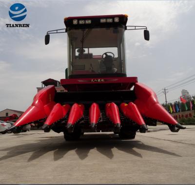 China Agricultural Machinery TIANREN 3 - 7 Rows Self Propelled Maize Combine Harvester for sale