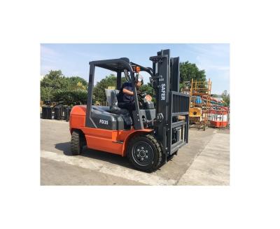 China 4ton Diesel Forklift Diesel Engine Forklift With Isuzu Engine-SAFERLIFTS for sale