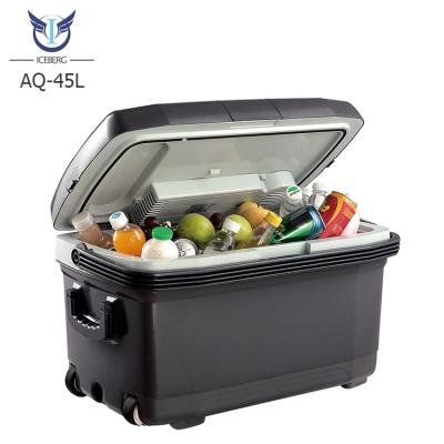 China Plastic Hot Cooler Box For Beach Beer Medical Ice 45l Camping Cooler Box With Wheels For Car for sale