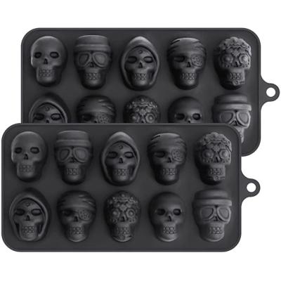 China Custom Viable Color Halloween Party Decoration Silicone Chocolate Molds Skull Candy Ice Cream Mold for Jelly Crayon Resin Candle Mold for sale