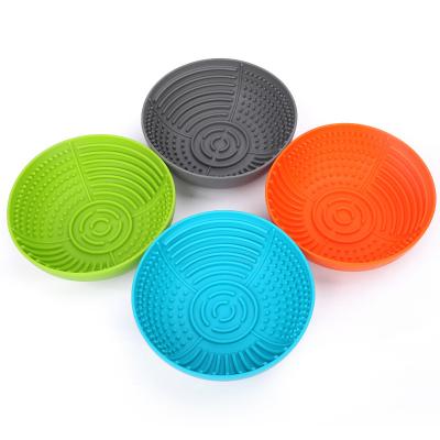 China Custom Food Grade Collapsible Collapsible Silicone Free Collapsible Cat Dog Slow Food Feeding Pet Travel Collapsible Bowl for sale