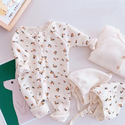 China 2021 New Casual Infant Clothes With Hat Autumn Rompers Baby Rompers Newborn Baby Clothes Set Baby Sleep Wear for sale