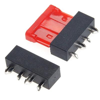 China Safe Voltage PCB Fuse Holder, Mid-Size Automotive Plug-in Fuse Box, Panel Mounting Base [Directly Sold By Manufacturer] for sale