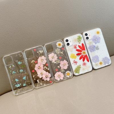 China Shockproof Luxury Real Dry Flower Acrylic Back Cover Phone Case For iPhone 13 Pro Epoxy Resin Phone Case for sale