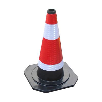 China 2022 Wholesale Road Traffic Rubber Road Cone for sale