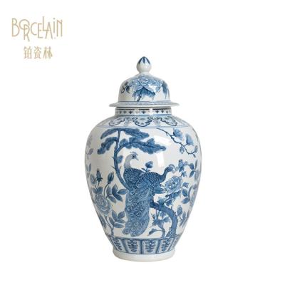 China Traditional antique blue and white design decorated porcelain ginger jar ceramic temple for sale