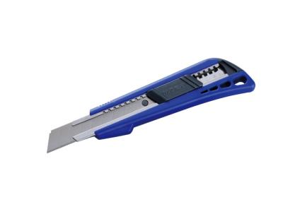 China Handy Comfort Retractable Utility Knife 3 Blades For Replacement for sale