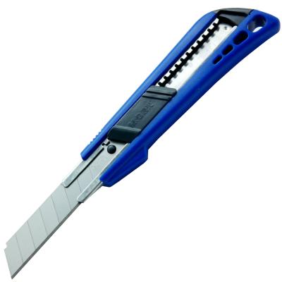 China Classic 8 TIPS Customized Retractable Utility Knife 2 Blades For Refill  25cm for sale