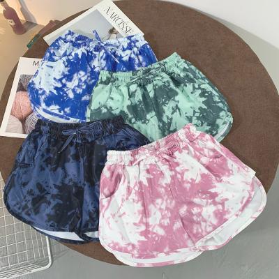 China Wholesale QUICK DRY Loose Dye Graffiti Tie Printing Lovely Summer Family Yoga Clothes Plus Size Women's Sports Shorts Cycling Shorts for sale