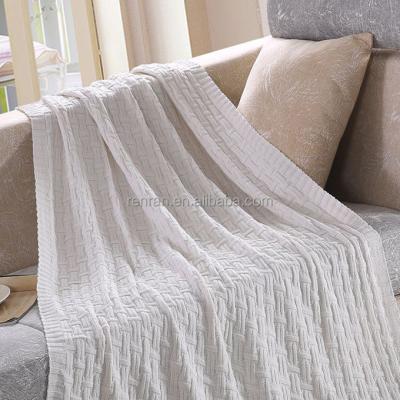 China Exaggerated 100% cotton anti-pilling knitted travel blanket for airline and in the living room for sale