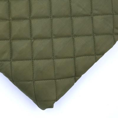 China 100% Polyester Pongee Fabric Waterproof Quilting Polyester Fabric For Garment for sale